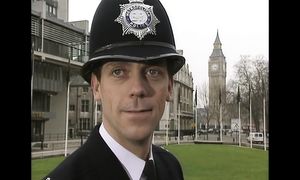 BadComedian: Конченные ЁЛКИ (новогодний Ургант и Светлаков)