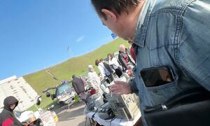 Барахолка в Минске Прицеп забит битком от мелочи до СУПЕР-ценностей. Мусорщик. Деньги из мусора