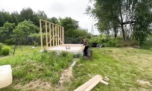 КАК СУПЕР БЫСТРО ПОСТРОИТЬ БАНЮ СВОИМИ РУКАМИ | СТРОИТЕЛЬСТВО БАНИ