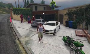 ФРАНКЛИННІҢ ҮЙІНЕ ӨТЕ ҚАУІПТІ ҚҰБЫЖЫҚ КЕЛДІ (GTA V)