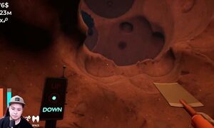 Үйдің астынан бір дауыс естіп жерді қаздым | Сұмдық біреу шықты!