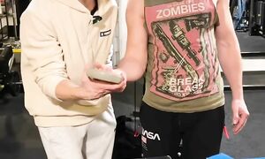 Арчо Моррис проверил силу сжатия топовых эстонских армрестлеров