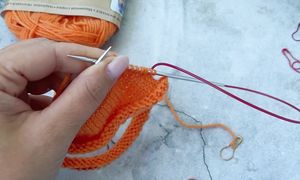 СУПЕР ПРОСТАЯ МОДЕЛЬ СЛЕДКОВ СПИЦАМИ. Подробный мастер класс. Knitting socks.