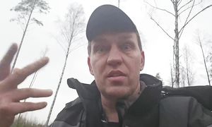 Ну, все понеслось! Находки прут с новой силой, не успеваю копать.