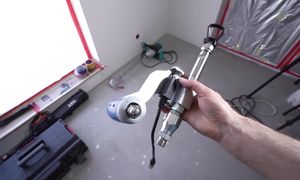 KALETA 152 — станция для нанесения шпатлевки, которая вас удивит. Полный обзор, тест и цена.