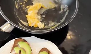 Завтрак за 5 минут. Сытный завтрак. Тойымды таңғы ас.