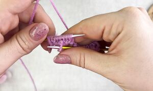 УДИВЛЮ ВСЕХ! Так мало кто вяжет! Уникальный УЗОР СПИЦАМИ! Вязание СПИЦАМИ.