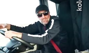 Автовоз на пароме Баку-Актау