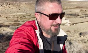 НЕ ДОЕХАЛ! ШЁЛ ПЕШКОМ! Вид сверху на Загадочные Каменные Шарики. #путешествие #казахстан