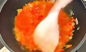 Идеальная шакшука. Яичница с помидорами. Вкусный и быстрый завтрак.