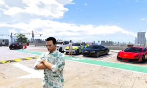 60 СЕКУНДТА ПОЛИЦЕЙСКИЙ БЭХА ҰРЛАП КЕТТІМ!!! ҰРЫЛАР ШАЙҚАСЫ!!! ГТА 5 қазақша