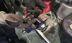 НЕЕЕЕЕТТТТ!!!! Меня чуть не грохнули в лесу.... реально повезло.