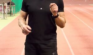 Молодость - это ваш биологический бонус от природы. А после 40 - ваш осознанный выбор