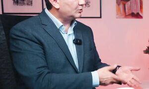 95 мыслей держат тебя в нищете — как это сломать