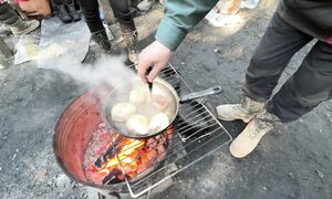 Люди леса. Юля и Саша снова живут в лесу. Мусорщик.