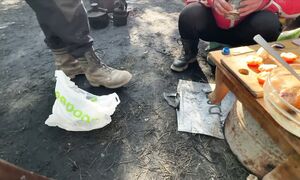 ЛЮДИ ЛЕСА, все про ЖИЗНЬ В ЛЕСУ. Саша не стесняется. Мусорщик. - мусорщик