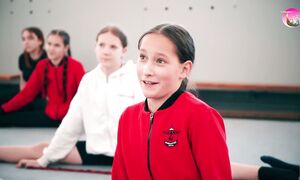 «Два сюрприза!» - 1 серия юмористического сериала о юных гимнастках «Венецианский переполох!».